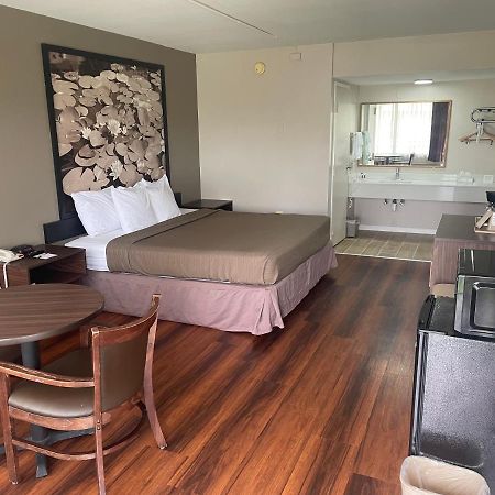 Super 8 By Wyndham Valdosta Mall Ngoại thất bức ảnh