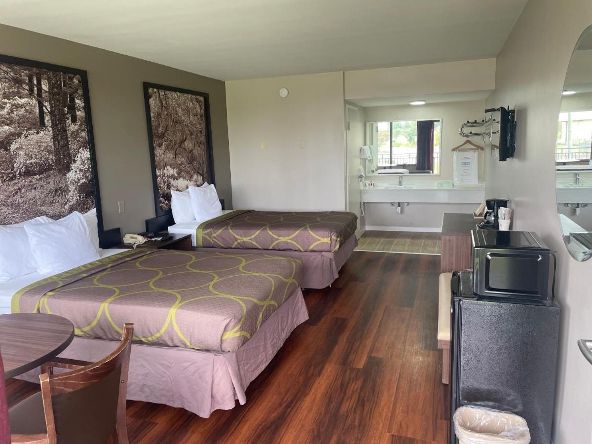 Super 8 By Wyndham Valdosta Mall Ngoại thất bức ảnh