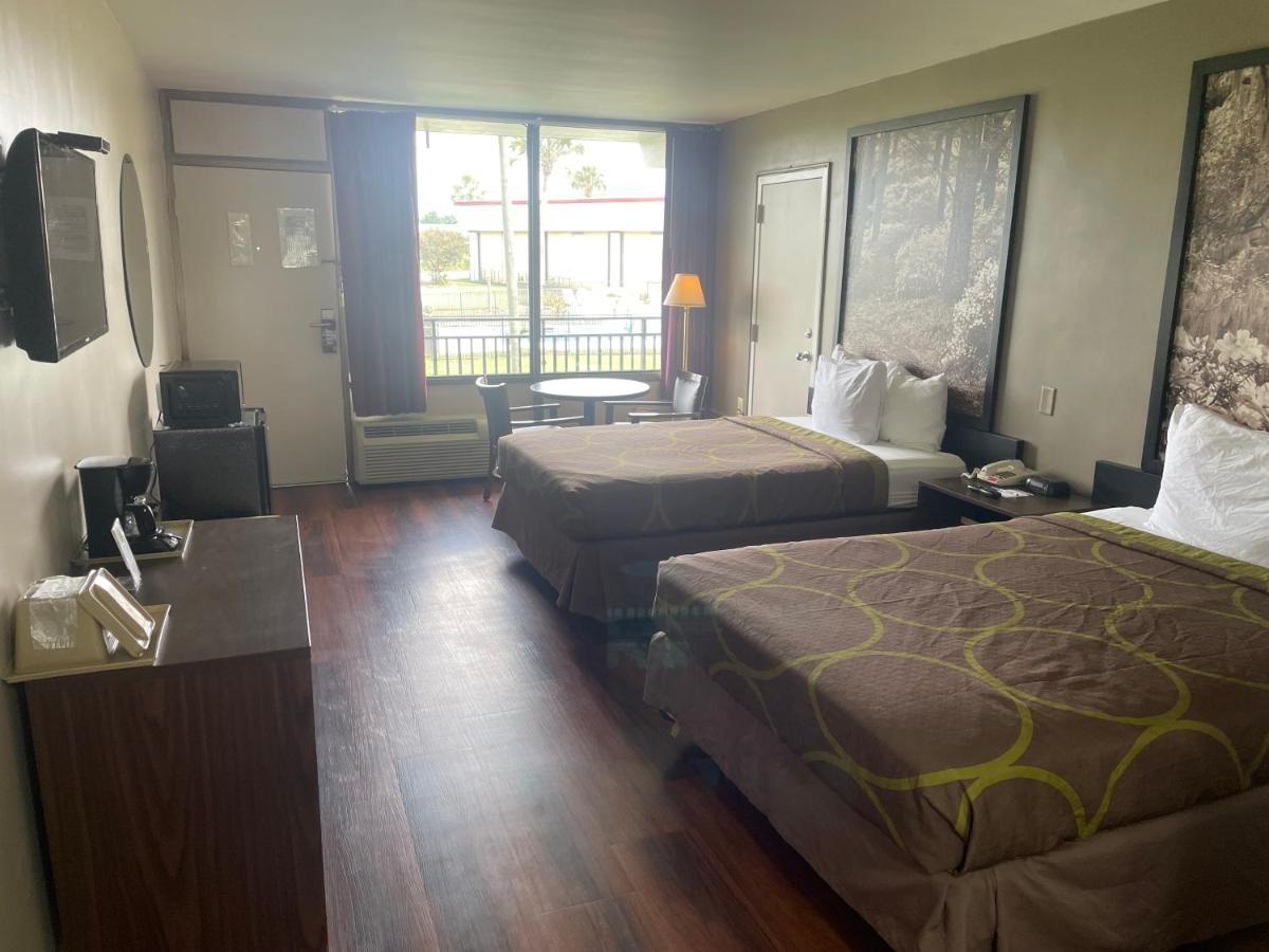 Super 8 By Wyndham Valdosta Mall Ngoại thất bức ảnh