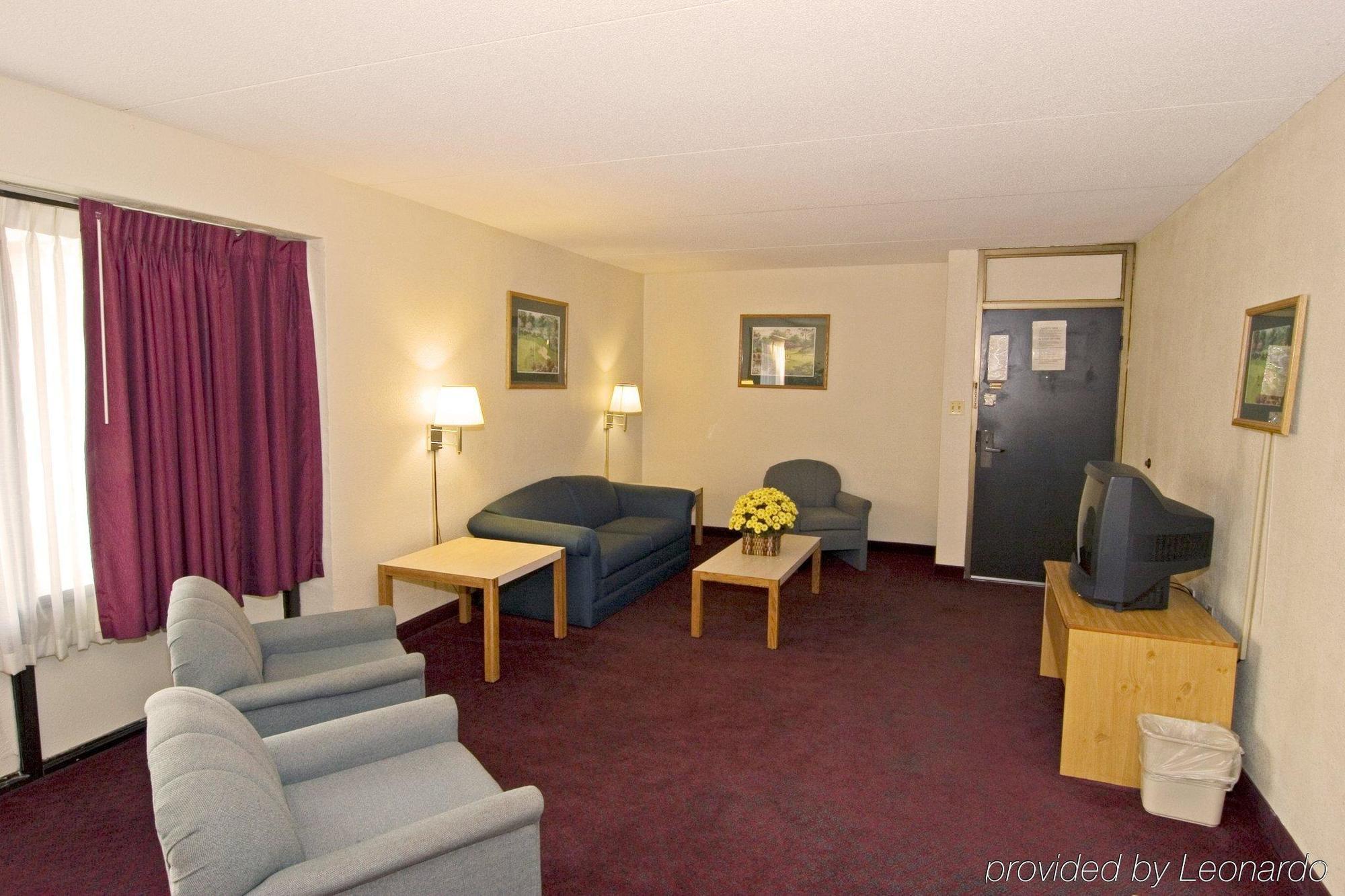 Super 8 By Wyndham Valdosta Mall Ngoại thất bức ảnh